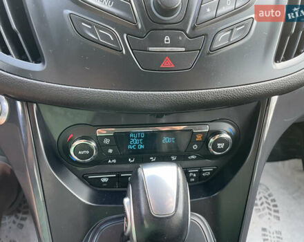 Черный Форд Куга, объемом двигателя 2 л и пробегом 164 тыс. км за 13990 $, фото 20 на Automoto.ua