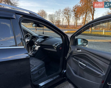 Черный Форд Куга, объемом двигателя 2 л и пробегом 234 тыс. км за 13500 $, фото 12 на Automoto.ua