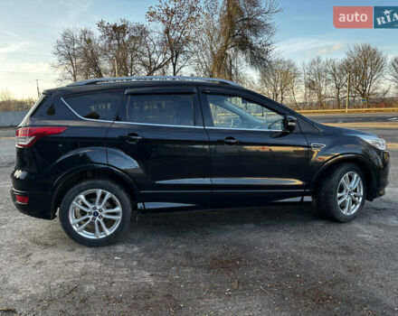 Черный Форд Куга, объемом двигателя 2 л и пробегом 234 тыс. км за 13500 $, фото 5 на Automoto.ua