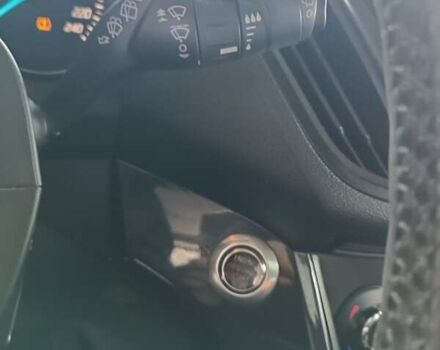 Черный Форд Куга, объемом двигателя 2 л и пробегом 261 тыс. км за 14450 $, фото 14 на Automoto.ua