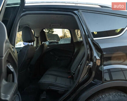 Черный Форд Куга, объемом двигателя 2 л и пробегом 229 тыс. км за 12800 $, фото 30 на Automoto.ua