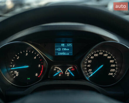 Черный Форд Куга, объемом двигателя 2 л и пробегом 229 тыс. км за 12800 $, фото 19 на Automoto.ua