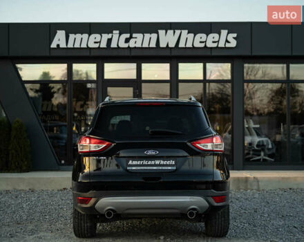 Черный Форд Куга, объемом двигателя 2 л и пробегом 229 тыс. км за 12800 $, фото 5 на Automoto.ua