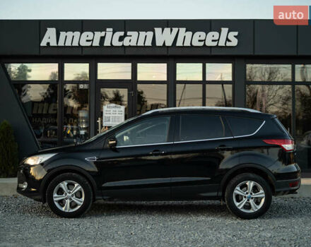 Черный Форд Куга, объемом двигателя 2 л и пробегом 229 тыс. км за 12800 $, фото 3 на Automoto.ua