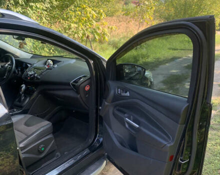 Черный Форд Куга, объемом двигателя 2 л и пробегом 156 тыс. км за 16500 $, фото 8 на Automoto.ua