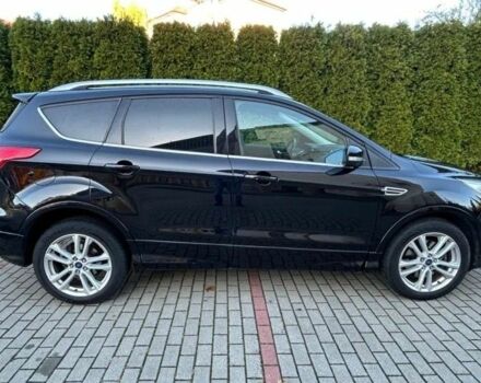 Черный Форд Куга, объемом двигателя 2 л и пробегом 170 тыс. км за 8500 $, фото 3 на Automoto.ua