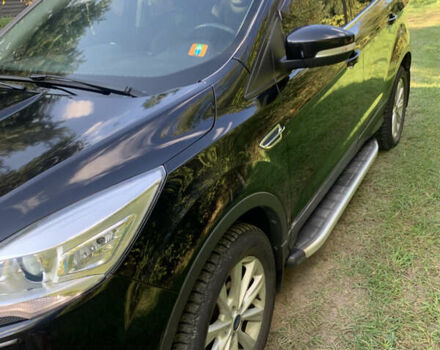 Черный Форд Куга, объемом двигателя 2 л и пробегом 156 тыс. км за 16500 $, фото 1 на Automoto.ua