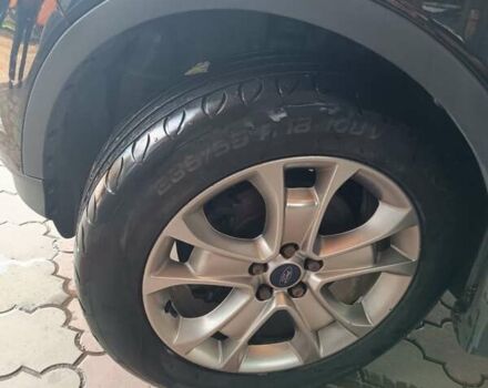 Черный Форд Куга, объемом двигателя 2 л и пробегом 261 тыс. км за 14450 $, фото 5 на Automoto.ua