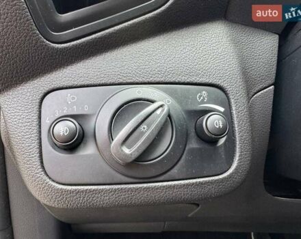 Черный Форд Куга, объемом двигателя 2 л и пробегом 101 тыс. км за 15500 $, фото 19 на Automoto.ua