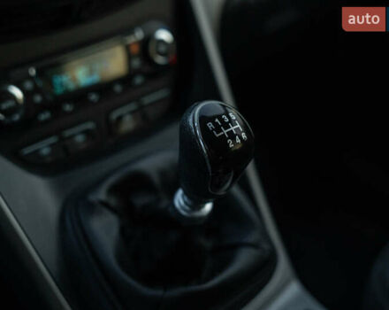 Черный Форд Куга, объемом двигателя 2 л и пробегом 229 тыс. км за 12800 $, фото 26 на Automoto.ua