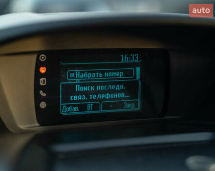 Черный Форд Куга, объемом двигателя 2 л и пробегом 229 тыс. км за 12800 $, фото 23 на Automoto.ua