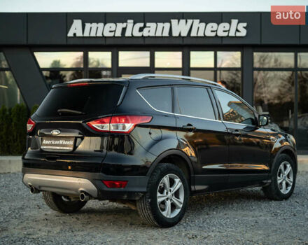 Черный Форд Куга, объемом двигателя 2 л и пробегом 229 тыс. км за 12800 $, фото 4 на Automoto.ua