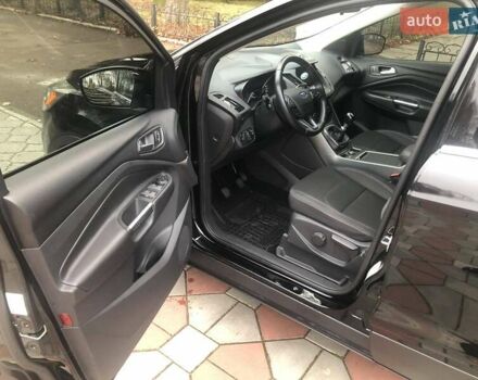 Черный Форд Куга, объемом двигателя 2 л и пробегом 159 тыс. км за 13700 $, фото 17 на Automoto.ua