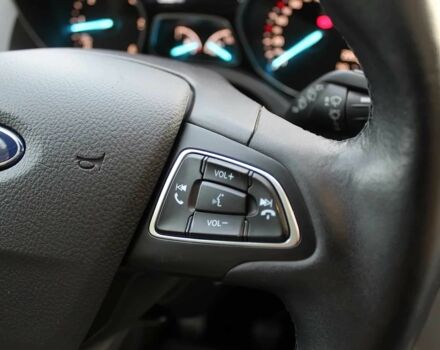 Чорний Форд Куга, об'ємом двигуна 2 л та пробігом 110 тис. км за 8000 $, фото 19 на Automoto.ua