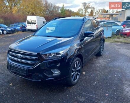 Черный Форд Куга, объемом двигателя 1.5 л и пробегом 71 тыс. км за 17000 $, фото 3 на Automoto.ua