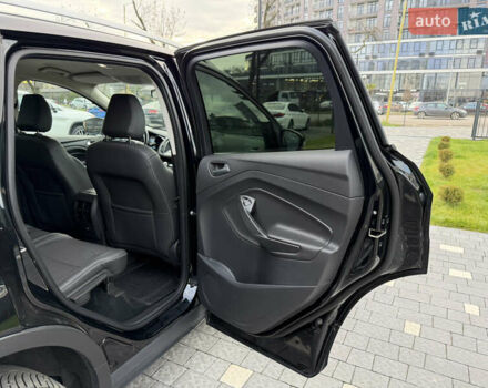 Чорний Форд Куга, об'ємом двигуна 1.5 л та пробігом 188 тис. км за 16500 $, фото 38 на Automoto.ua