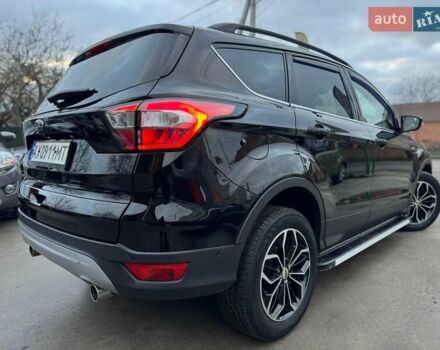 Черный Форд Куга, объемом двигателя 2 л и пробегом 222 тыс. км за 17200 $, фото 11 на Automoto.ua