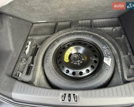 Черный Форд Куга, объемом двигателя 2 л и пробегом 48 тыс. км за 21999 $, фото 14 на Automoto.ua