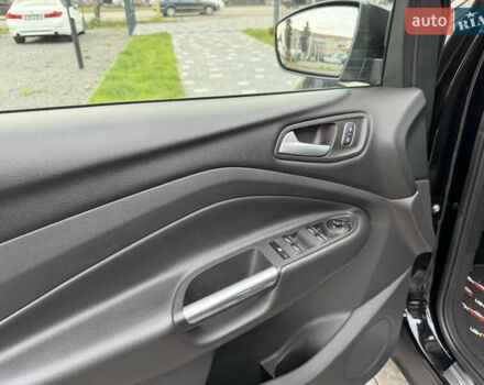 Чорний Форд Куга, об'ємом двигуна 1.5 л та пробігом 188 тис. км за 16500 $, фото 26 на Automoto.ua