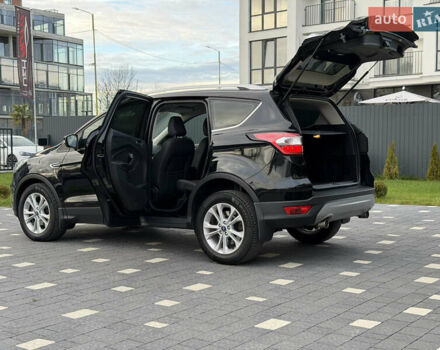 Чорний Форд Куга, об'ємом двигуна 1.5 л та пробігом 188 тис. км за 16500 $, фото 66 на Automoto.ua