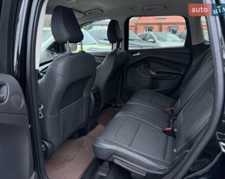 Черный Форд Куга, объемом двигателя 2 л и пробегом 222 тыс. км за 17200 $, фото 33 на Automoto.ua