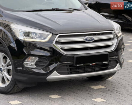 Чорний Форд Куга, об'ємом двигуна 1.5 л та пробігом 188 тис. км за 16500 $, фото 9 на Automoto.ua