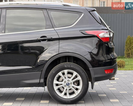 Чорний Форд Куга, об'ємом двигуна 1.5 л та пробігом 188 тис. км за 16500 $, фото 4 на Automoto.ua