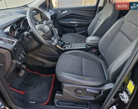 Черный Форд Куга, объемом двигателя 2 л и пробегом 129 тыс. км за 17499 $, фото 16 на Automoto.ua