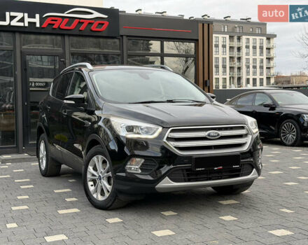 Чорний Форд Куга, об'ємом двигуна 1.5 л та пробігом 188 тис. км за 16500 $, фото 7 на Automoto.ua