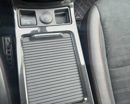 Чорний Форд Куга, об'ємом двигуна 2 л та пробігом 168 тис. км за 18900 $, фото 10 на Automoto.ua