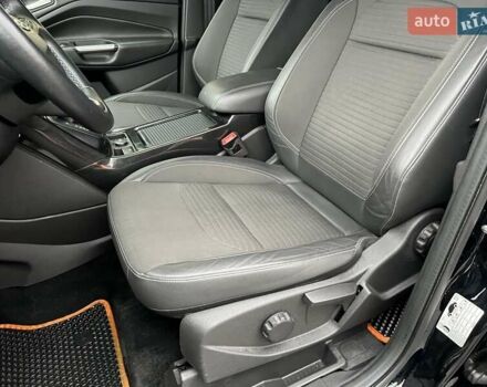 Черный Форд Куга, объемом двигателя 1.5 л и пробегом 92 тыс. км за 17298 $, фото 11 на Automoto.ua