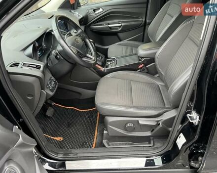 Черный Форд Куга, объемом двигателя 1.5 л и пробегом 92 тыс. км за 17298 $, фото 10 на Automoto.ua