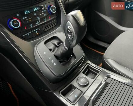 Черный Форд Куга, объемом двигателя 1.5 л и пробегом 92 тыс. км за 17298 $, фото 27 на Automoto.ua