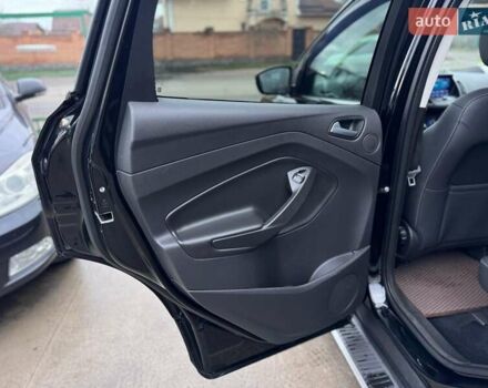 Черный Форд Куга, объемом двигателя 2 л и пробегом 222 тыс. км за 17200 $, фото 28 на Automoto.ua