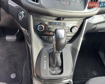 Черный Форд Куга, объемом двигателя 2 л и пробегом 48 тыс. км за 21999 $, фото 11 на Automoto.ua