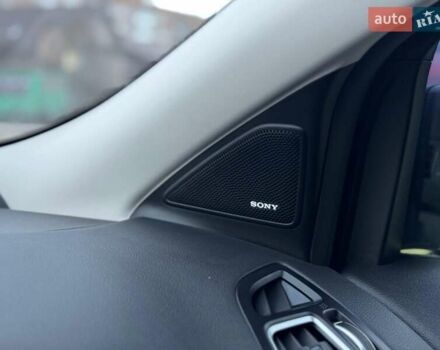 Черный Форд Куга, объемом двигателя 2 л и пробегом 222 тыс. км за 17200 $, фото 21 на Automoto.ua