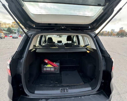 Черный Форд Куга, объемом двигателя 1.5 л и пробегом 77 тыс. км за 16000 $, фото 4 на Automoto.ua