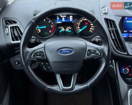 Черный Форд Куга, объемом двигателя 2 л и пробегом 222 тыс. км за 17200 $, фото 24 на Automoto.ua