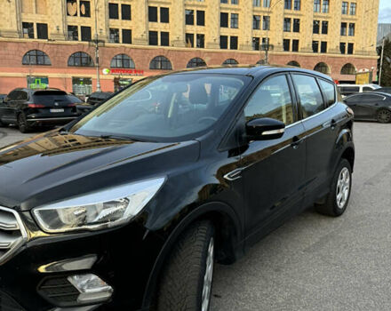 Черный Форд Куга, объемом двигателя 1.5 л и пробегом 77 тыс. км за 16000 $, фото 2 на Automoto.ua