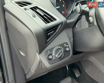 Чорний Форд Куга, об'ємом двигуна 1.5 л та пробігом 188 тис. км за 16500 $, фото 29 на Automoto.ua