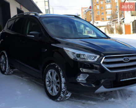 Черный Форд Куга, объемом двигателя 1.5 л и пробегом 129 тыс. км за 20000 $, фото 12 на Automoto.ua