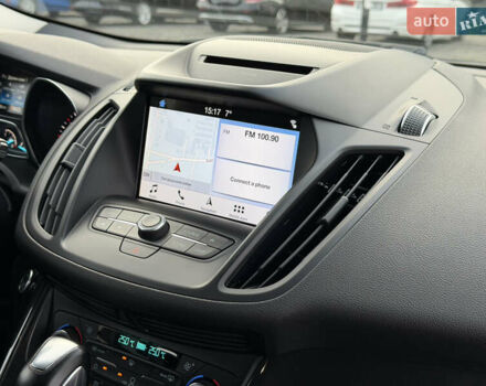 Чорний Форд Куга, об'ємом двигуна 1.5 л та пробігом 188 тис. км за 16500 $, фото 55 на Automoto.ua