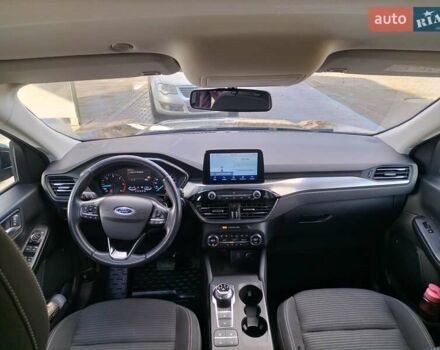 Черный Форд Куга, объемом двигателя 1.5 л и пробегом 226 тыс. км за 19800 $, фото 23 на Automoto.ua