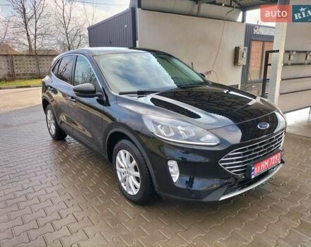 Черный Форд Куга, объемом двигателя 1.5 л и пробегом 226 тыс. км за 19800 $, фото 7 на Automoto.ua