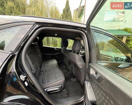 Чорний Форд Куга, об'ємом двигуна 2.49 л та пробігом 152 тис. км за 26800 $, фото 73 на Automoto.ua