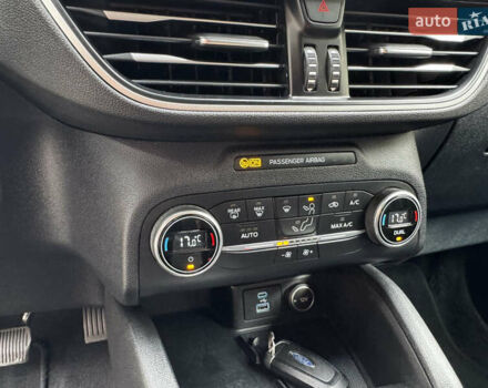 Черный Форд Куга, объемом двигателя 2.5 л и пробегом 175 тыс. км за 23750 $, фото 27 на Automoto.ua