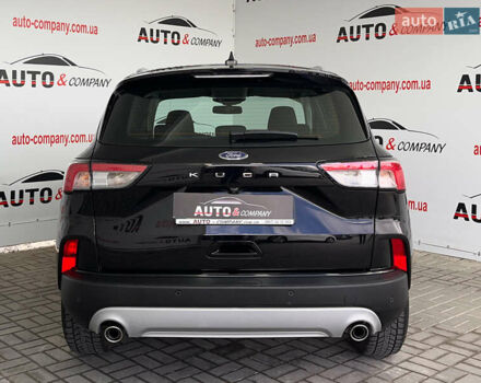 Черный Форд Куга, объемом двигателя 1.5 л и пробегом 191 тыс. км за 21950 $, фото 3 на Automoto.ua