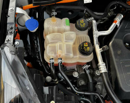 Черный Форд Куга, объемом двигателя 2.5 л и пробегом 175 тыс. км за 23750 $, фото 43 на Automoto.ua