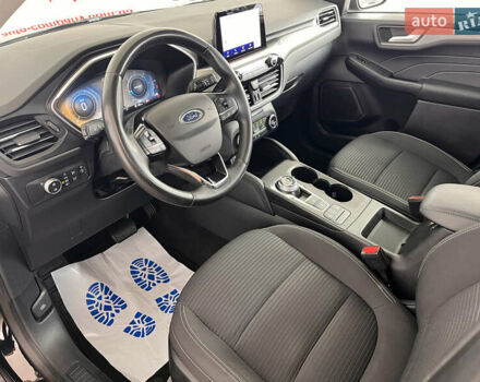 Форд Куга 2021 у Львові на Automoto.ua Чорний Форд Куга, об'ємом двигуна 1.5 л та пробігом 191 тис. км за 21950 $, фото 6 на Automoto.ua