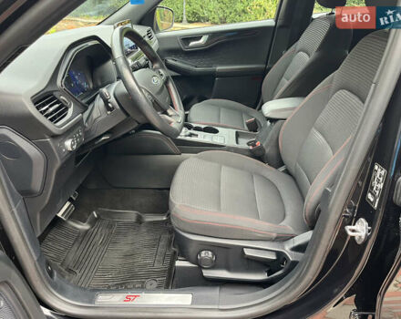 Чорний Форд Куга, об'ємом двигуна 2.49 л та пробігом 152 тис. км за 26800 $, фото 53 на Automoto.ua